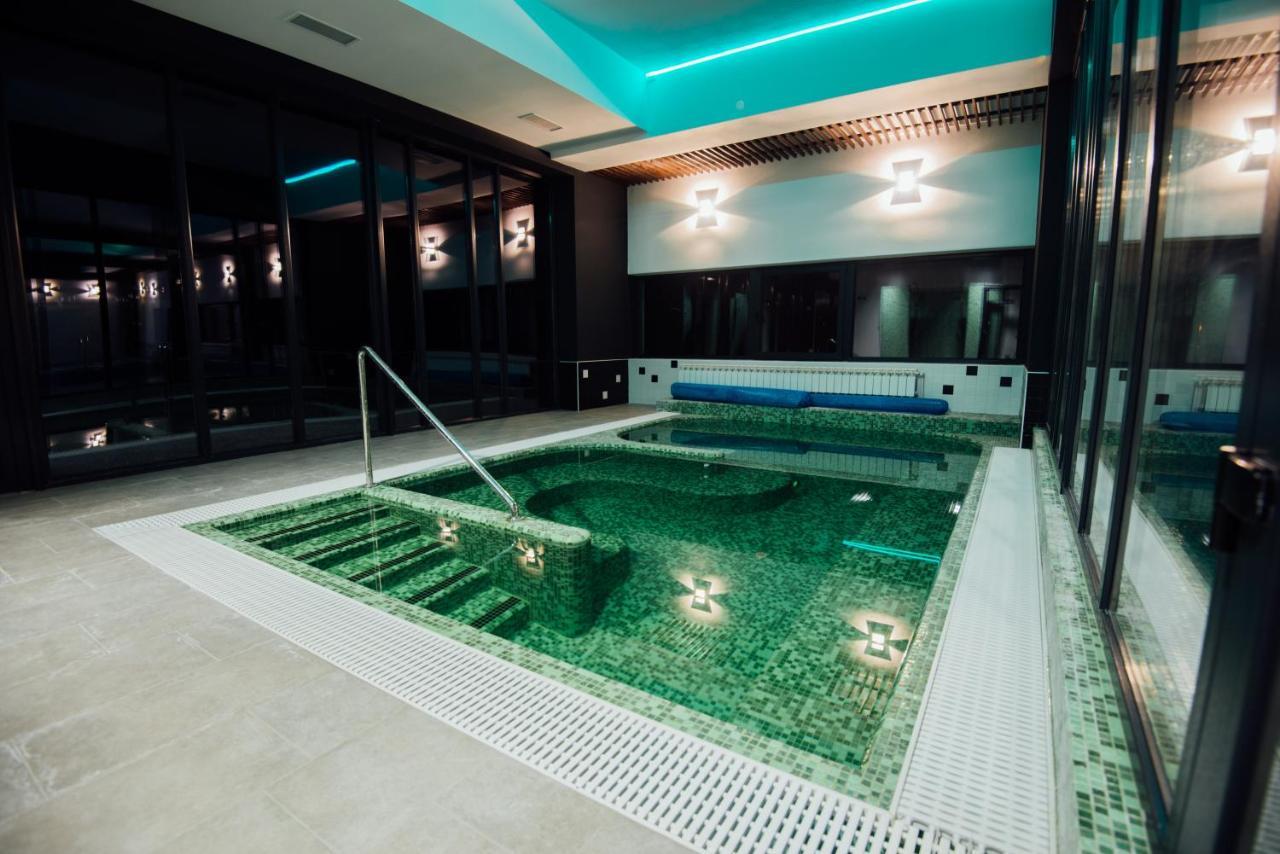 Altus Hotel & Spa 프라이드 외부 사진